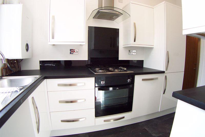 House in Leeds - View 2
