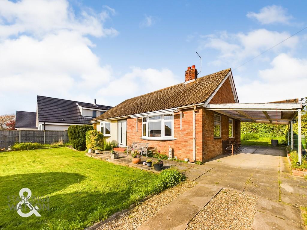 Station Road, Reedham, Norwich 3 bed detached bungalow for sale £325,000