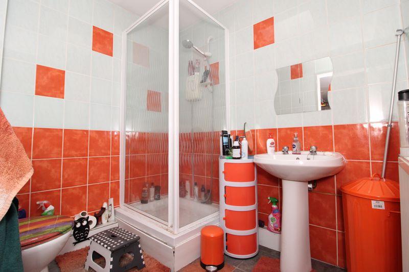 Ground Floor Shower