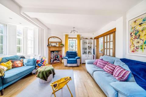 22 Addison Way, London, NW11 6AJ