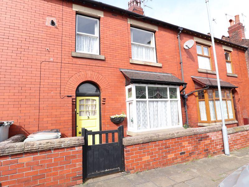 Peel Street, Macclesfield 3 bed terraced house £215,000