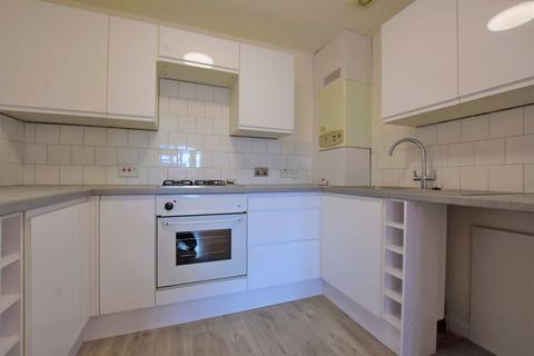 2 bedroom apartment to rent, Hazelwood Close, North Harrow