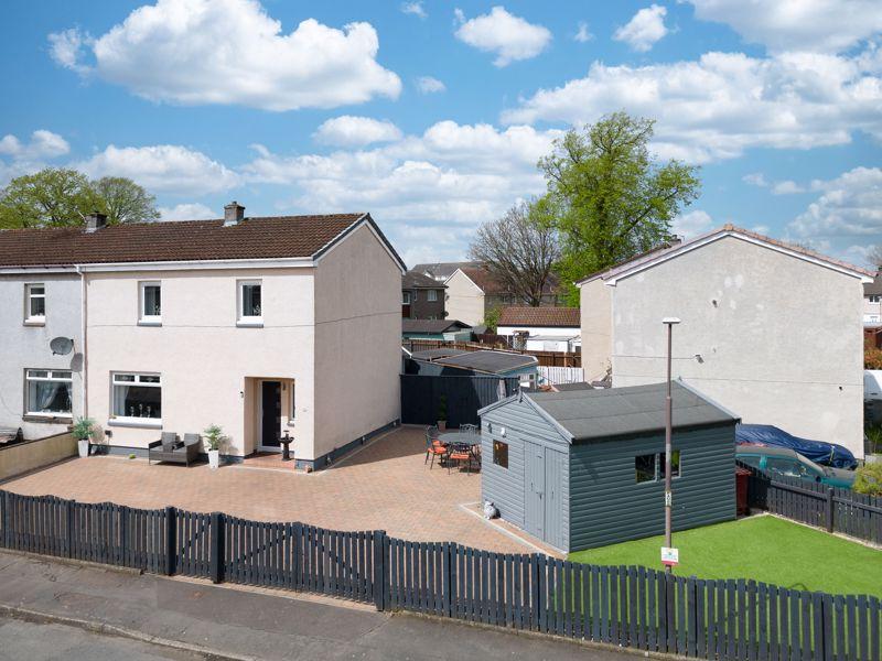 Broomage Crescent, Larbert 3 bed semidetached house £182,000