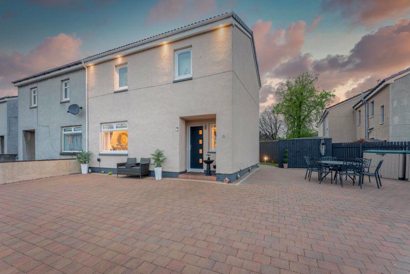 Broomage Crescent, Larbert 3 bed semidetached house £182,000