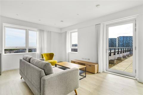 3 bedroom apartment to rent, Heartwell Avenue, London, E16