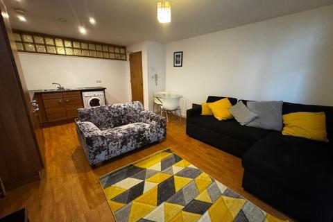 2 bedroom apartment to rent, Ludgate Hill, Manchester, M4 4BW