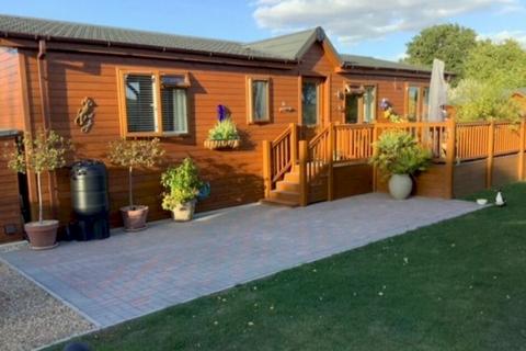 2 bedroom lodge for sale, Homestead Lake Country Park, , Thorpe Road CO16