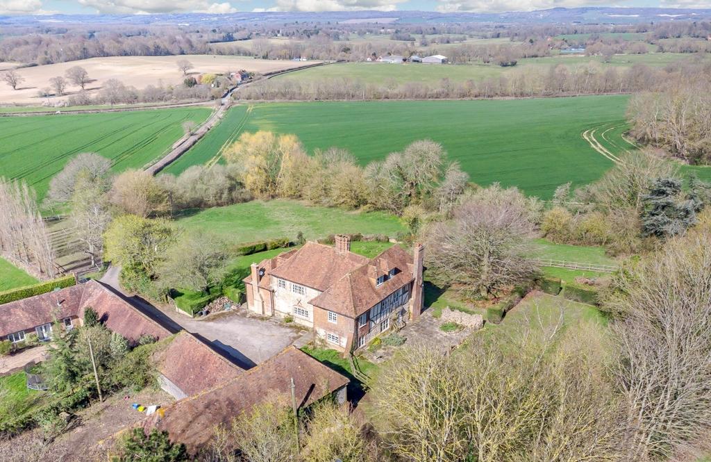 Great Chart, Ashford, Kent 6 bed detached house £1,750,000
