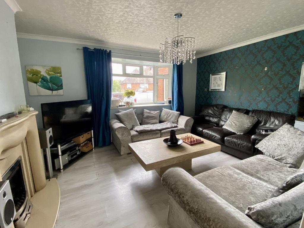 Tweedale Crescent, Madeley, Telford, Shropshire, TF7 4 bed semi