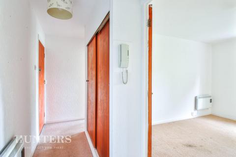 171 Baguley Crescent, Middleton, Manchester, M24 4QU