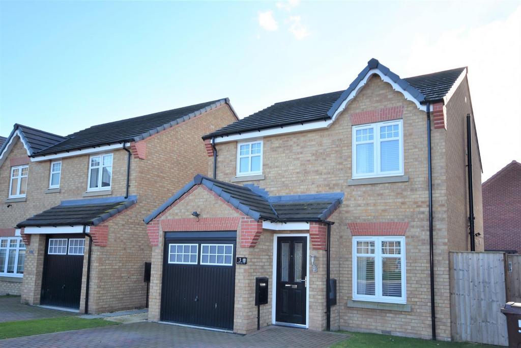 Roberts Drive, Snaith 3 bed detached house £270,000