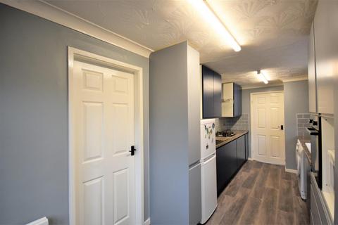 2 Birt Grove, Goole, DN14 6RP