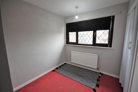 2 Birt Grove, Goole, DN14 6RP