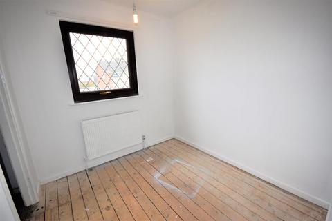 2 Birt Grove, Goole, DN14 6RP
