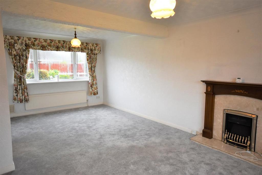 Coniston Way, Goole 3 bed semidetached house £172,500