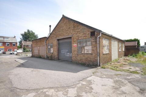 4 bedroom detached bungalow for sale, Marshland Road, Moorends, Doncaster, DN8