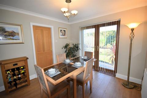 2 The Anchorage, Hook, Goole, DN14 5FJ