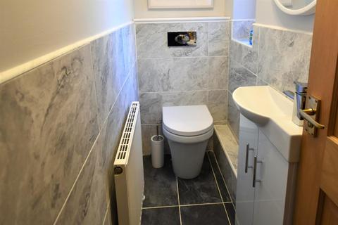 2 The Anchorage, Hook, Goole, DN14 5FJ