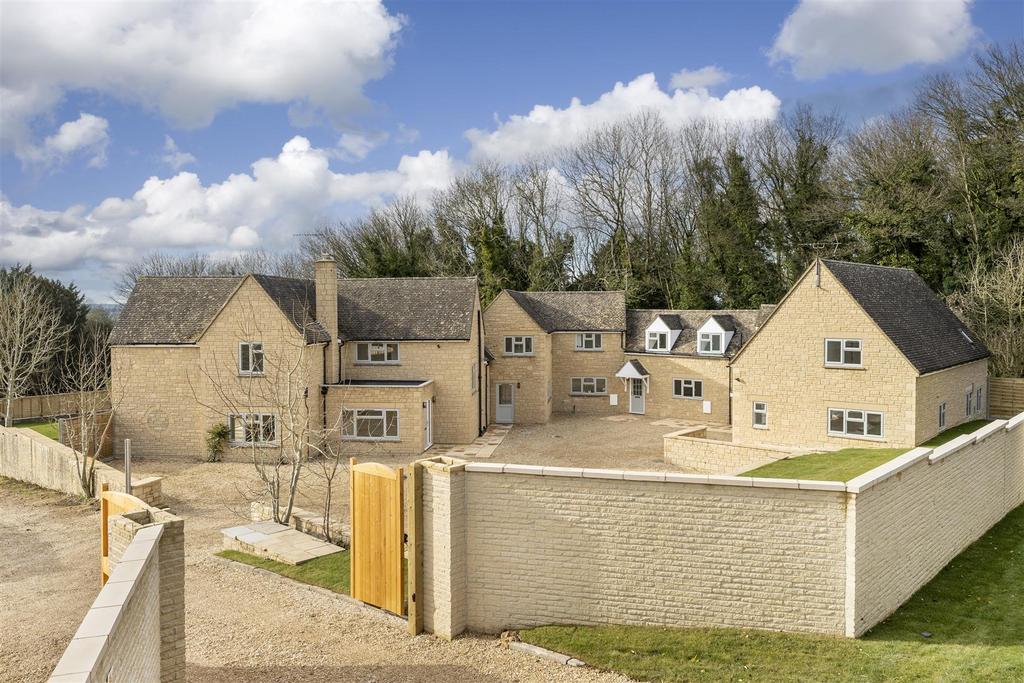 Wyckhillcourt Main  wyckhill05.jpg
