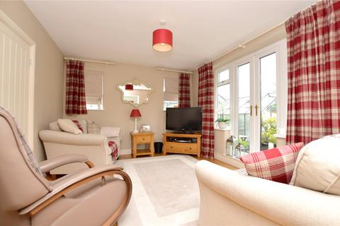 3 bedroom detached house for sale, Woodhall Park Avenue, Woodhall, Pudsey