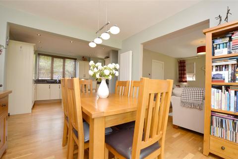 3 bedroom detached house for sale, Woodhall Park Avenue, Woodhall, Pudsey