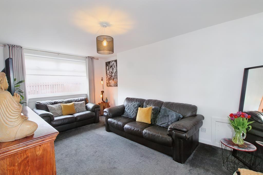 Scotia Street, Motherwell 4 bed end of terrace house £125,000