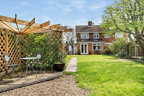 27 Rake End, Hill Ridware, Rugeley, WS15 3RG