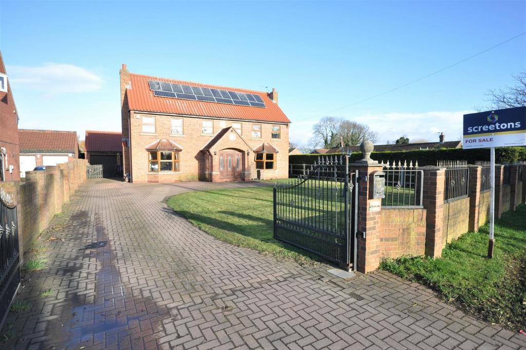 Moss Road, Moss, Doncaster, DN6 5 bed detached house for sale £450,000