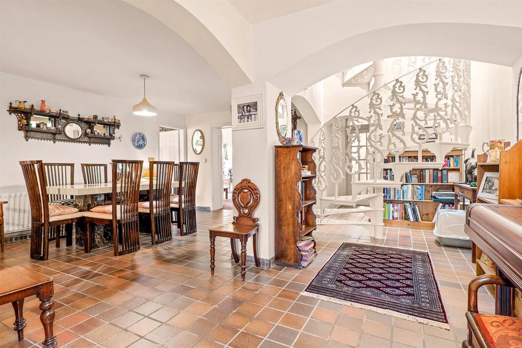 3a Cloister Online-83.jpg
