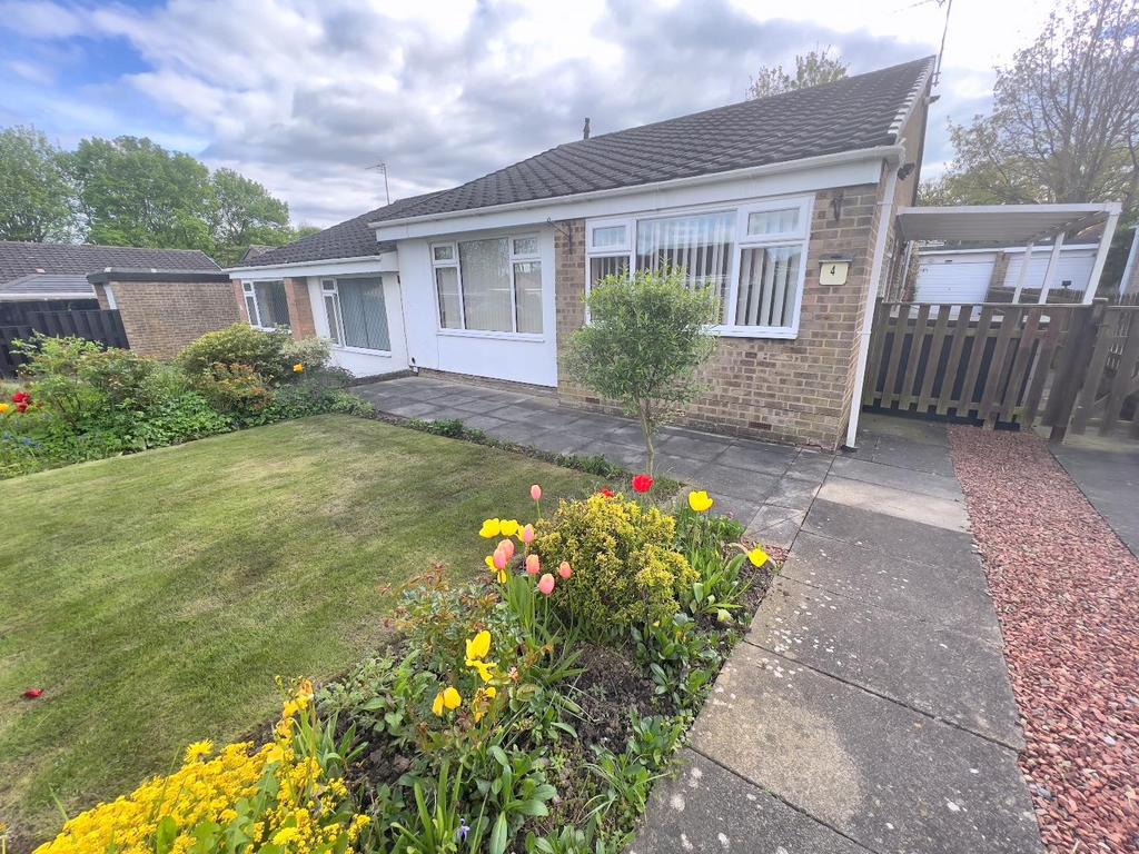 Winchester Drive, Brandon, Durham 2 bed semidetached bungalow £170,000