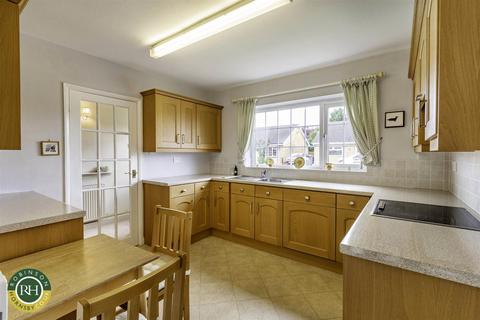 3 Broom Close, Tickhill, Doncaster, DN11 9UQ