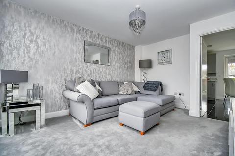 10 Mill Holme Fold, Bradford, BD10 0FA