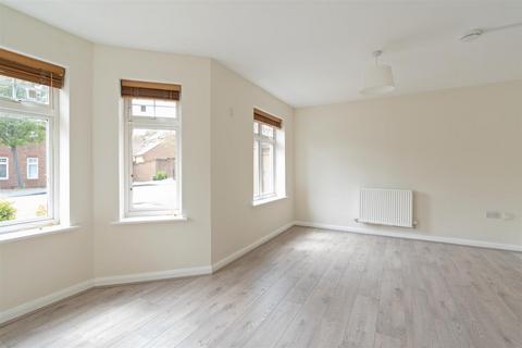 5 bedroom detached house to rent - Vine Lane, Birmingham