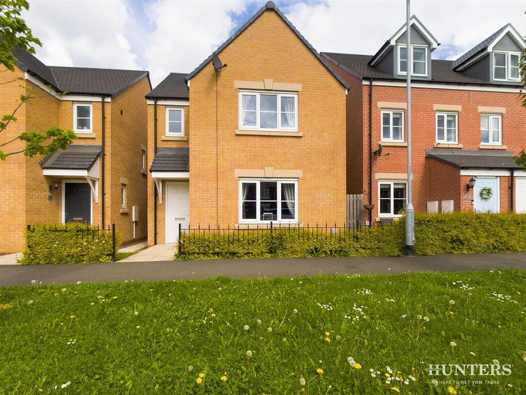 Kensington Way, Newfield, Chester Le Street 3 bed detached house for