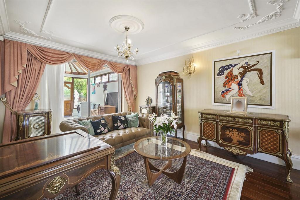 10 Pasture Road - lw RF37 RXWJFcfibhhwom.jpg