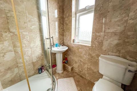 23 Duncroft Avenue, Coventry, CV6 2BX