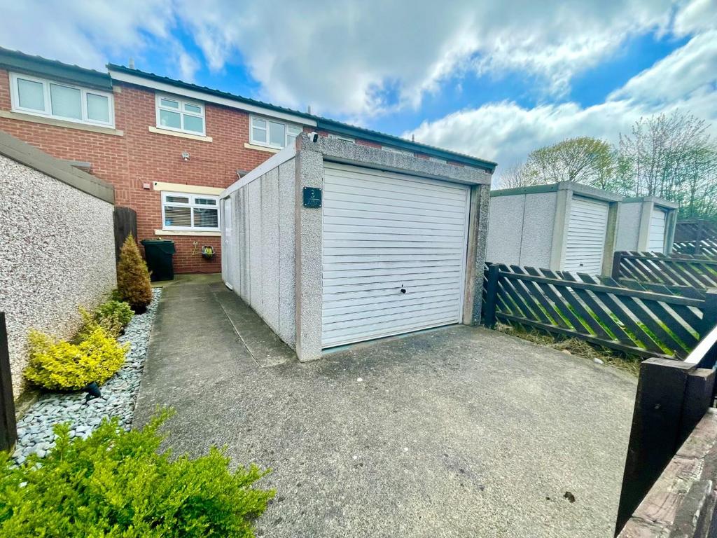 Fairfax Court, Hemlington, Middlesbrough 3 bed terraced house for sale