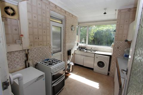 30 Beresford Road, London, E4 6EE