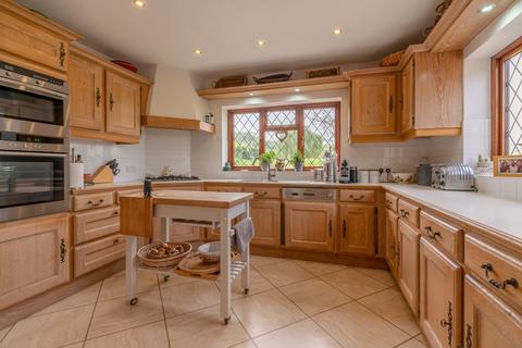 4 bedroom detached house for sale, Harescombe, Gloucester, GL4