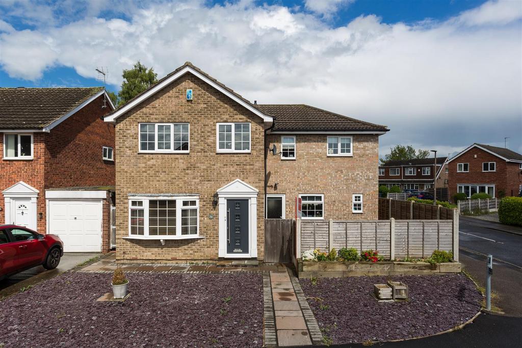 Greenshaw Drive, Haxby, York 4 bed detached house for sale £450,000