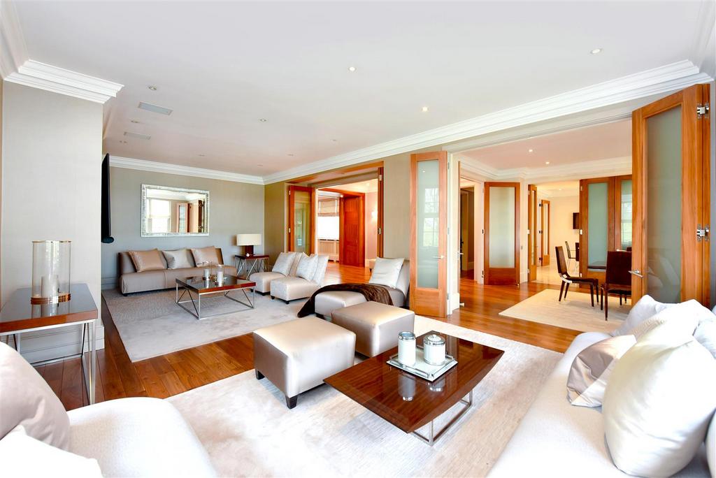 Abbey Lodge, Park Road, London NW8 6 bed flat £29,467 pcm (£6,800 pw)