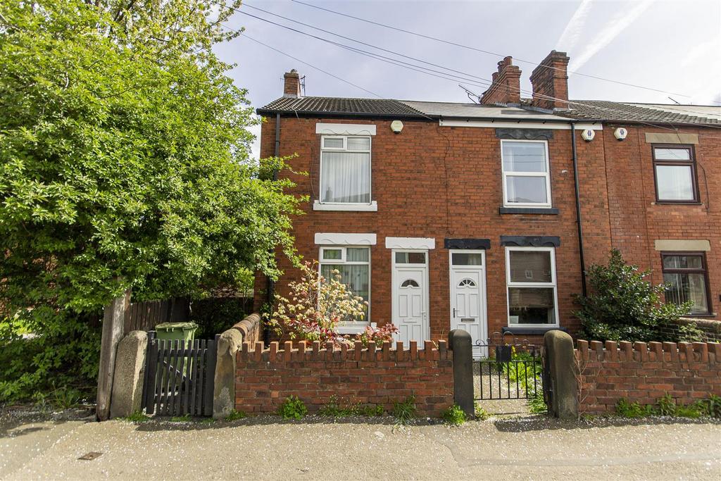 Derby Road, Chesterfield 2 bed terraced house for sale £130,000