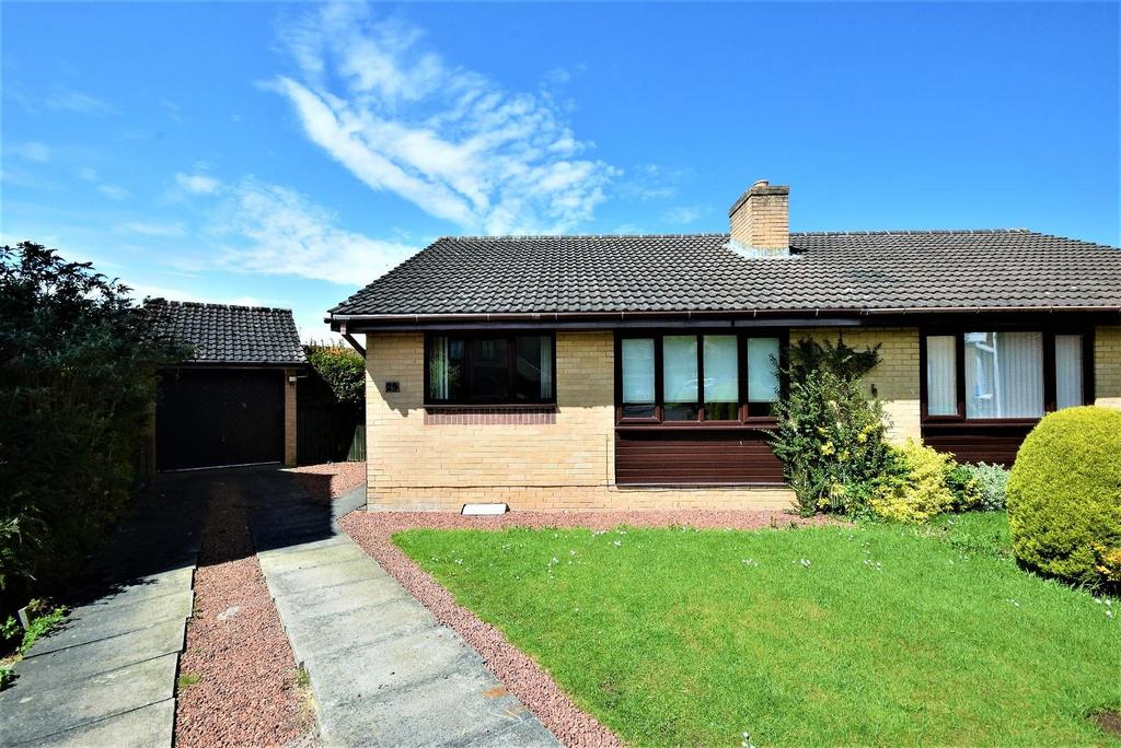 Detached garage