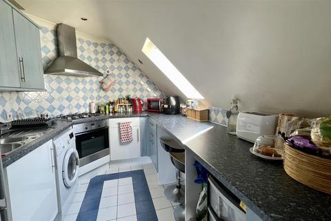 2 bedroom flat for sale, Cambridge Road, Bournemouth
