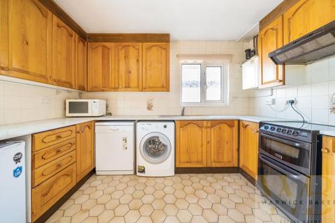 2 bedroom detached bungalow for sale - Kingston Way, Shoreham-By-Sea