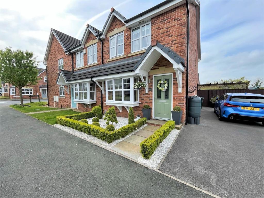 Hey Road, Barrow, Ribble Valley 3 bed semidetached house for sale £