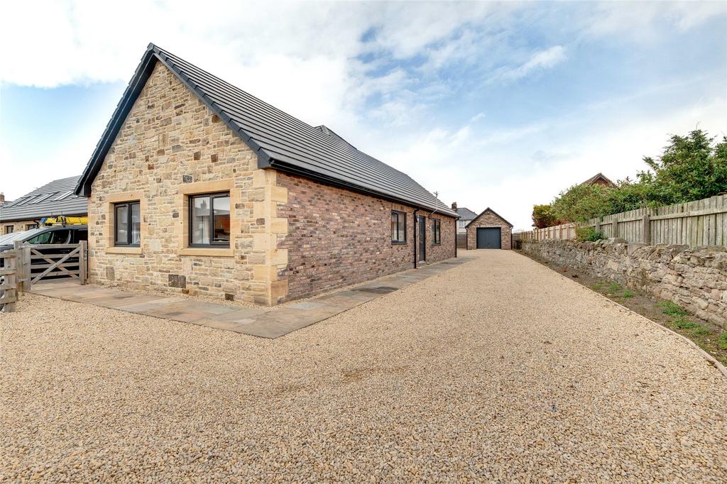 Blackstone Lane, Seahouses, Northumberland, NE68 3 bed bungalow for sale £420,000