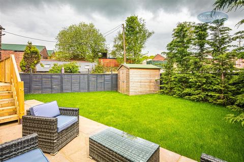 9 Station Road, Deepcar, Sheffield, S36 2SQ