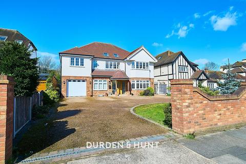 5 bedroom detached house for sale, Ardleigh Green Road, Hornchurch, RM11