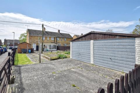 16 Forge Meads, Wittersham, Tenterden, TN30 7PE